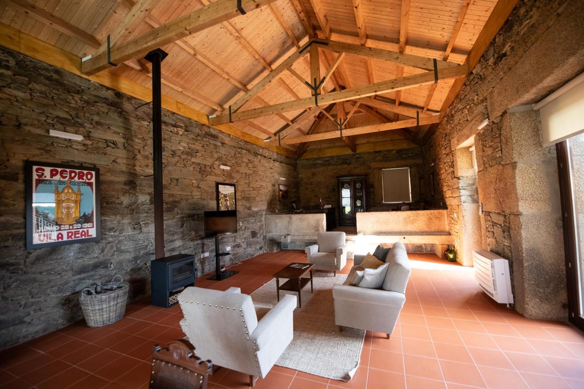 Casa De Tras-o-muro Holiday home *
